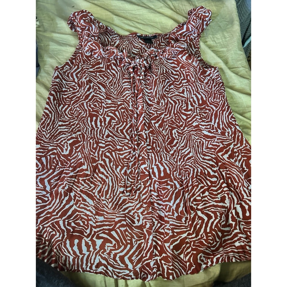 Ashley Stewart Red White Abstract Print‎ Sleeveless Blouse Tie Neck Size 16 Plus